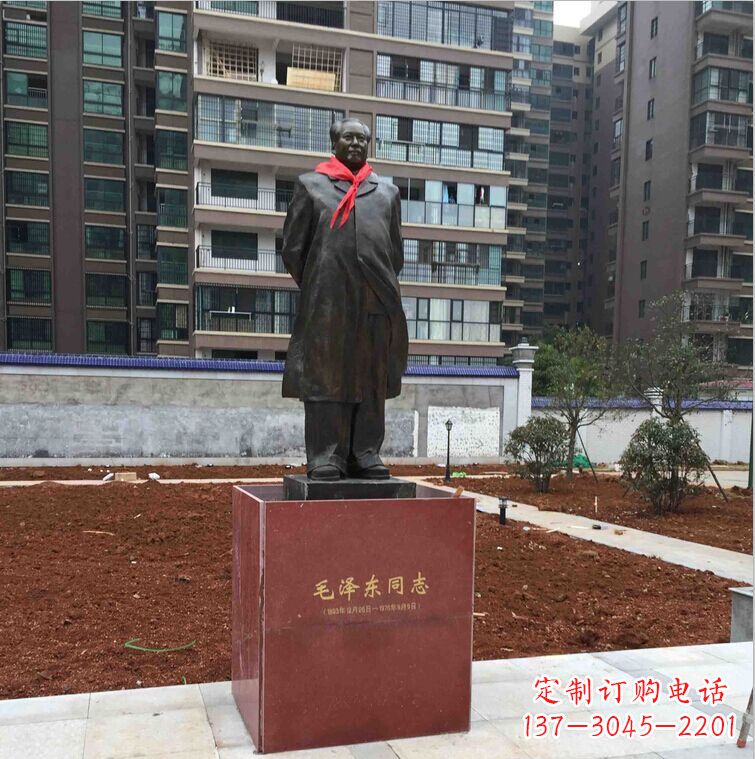 聊城毛主席消防支队伟人铜雕