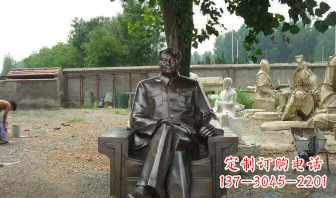 聊城中领雕塑推出的主席雕塑珍藏版,由高级工艺…