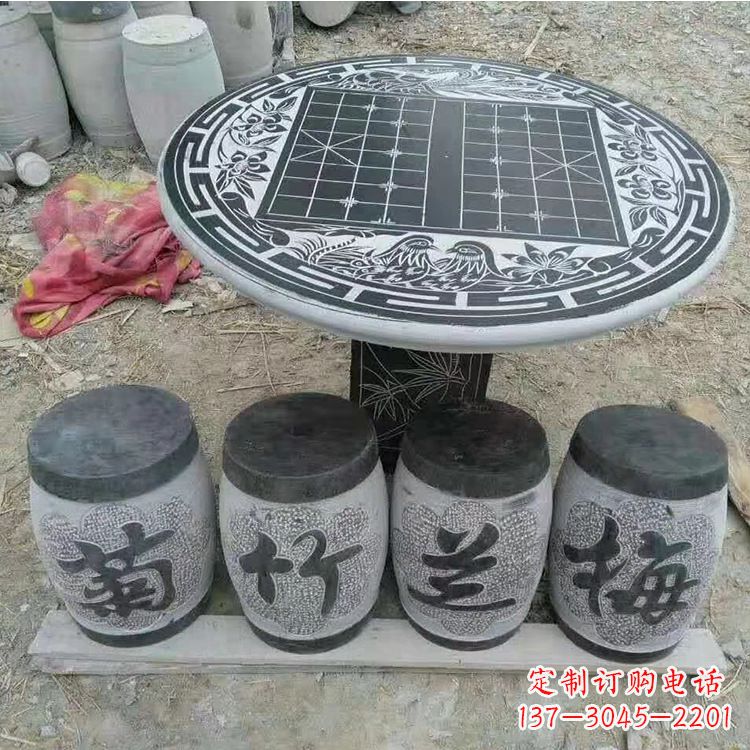 聊城传统文化融入石桌凳雕塑