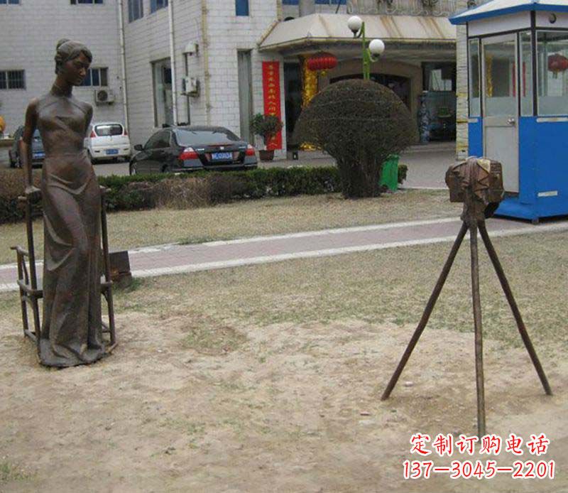 聊城中领雕塑是一家专业从事美女铜雕定制的厂家…