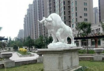 聊城汉白玉开荒牛小区园林动物石雕