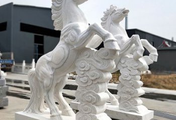 聊城精美马踏祥云石雕，栩栩如生