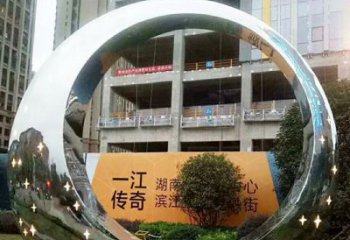 聊城让您的空间脱颖而出！时尚镜面不锈钢圆环景观雕塑