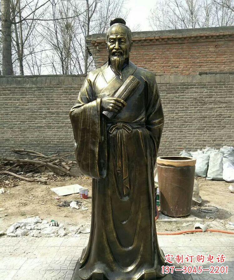 聊城领雕塑:以张仲景铜雕为典范的传统工艺