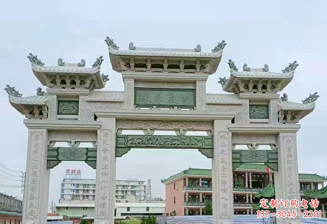 聊城牌坊的石雕牌楼