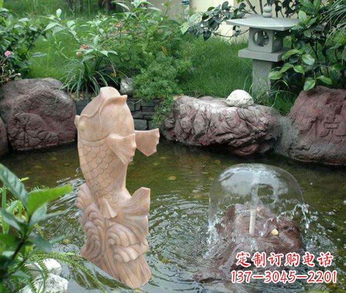 聊城艺术化的鲤鱼雕塑,让你家的氛围变得更加温馨