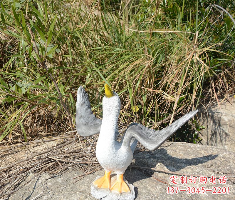 聊城捧鸽天使精美雕塑是由中领雕塑厂家生产的杰…