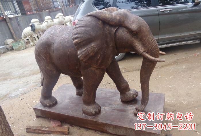 聊城企业大象铜雕