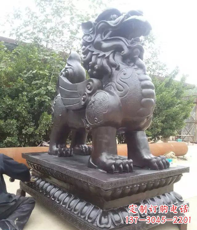 聊城山中领雕塑是一家多年经验丰富的雕塑定制厂…