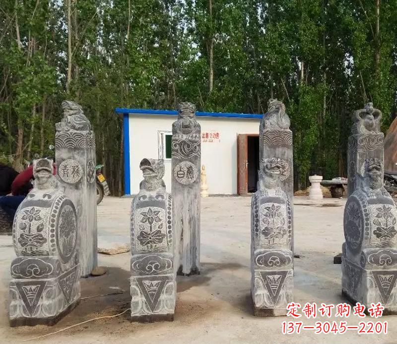 聊城青石抱鼓石门墩雕塑