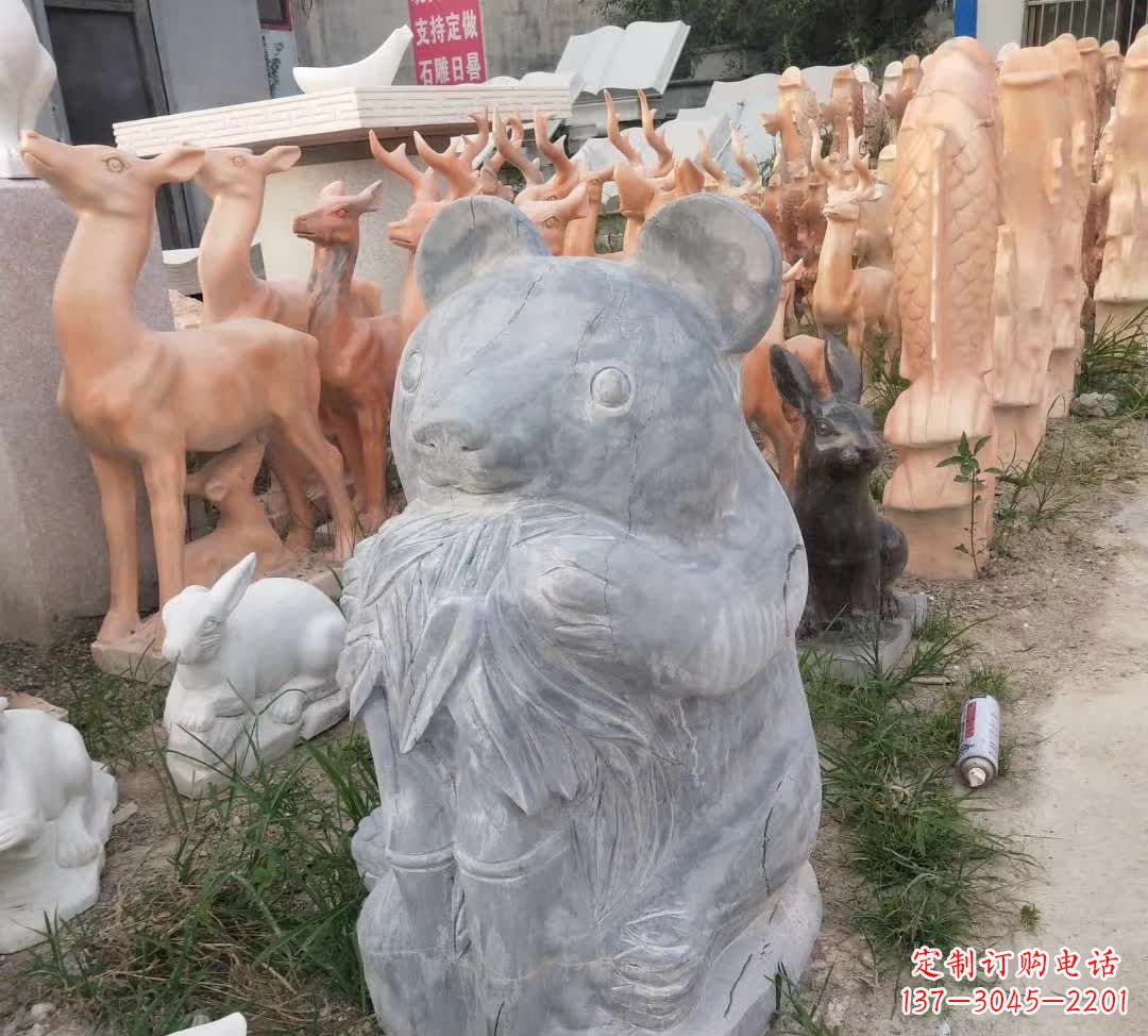 聊城青石熊猫雕塑,传承古典文化