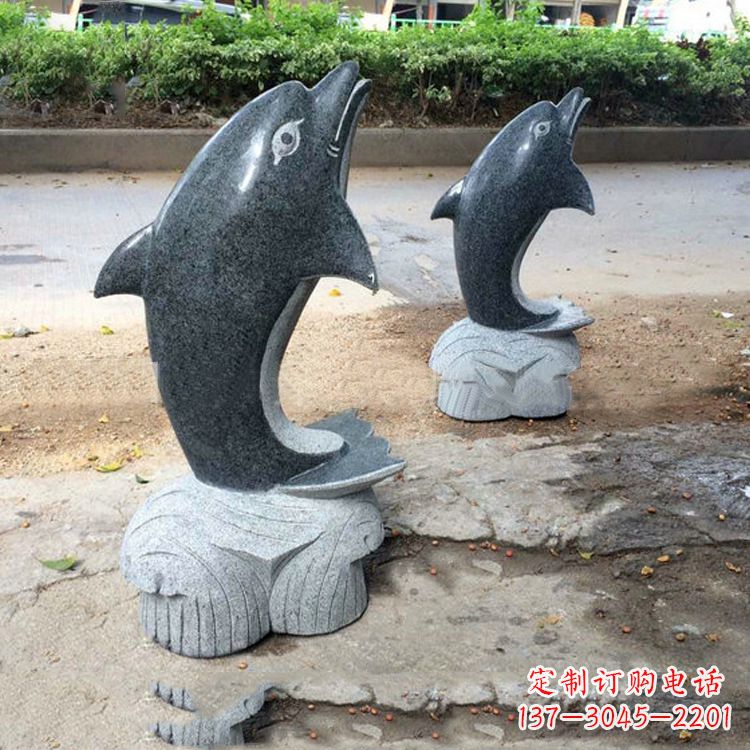 聊城青石海豚雕塑--精致好看与象征意义一起令人惊叹