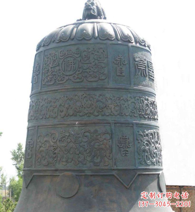 聊城青铜钟雕塑 (2)