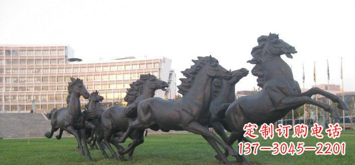 聊城群马公园动物铜雕,让艺术描绘你的故事