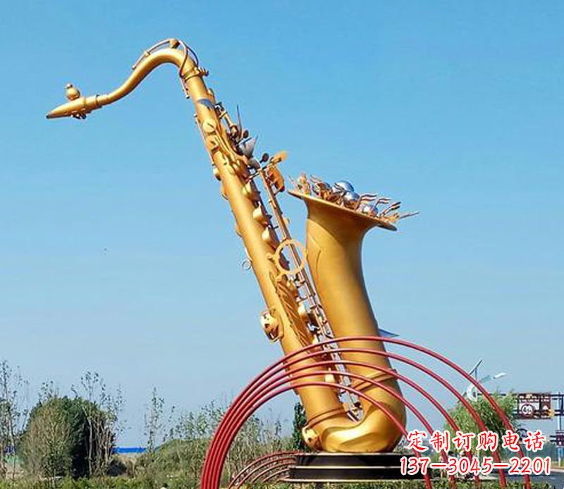 聊城中领雕塑:萨克斯铜雕高质量制作