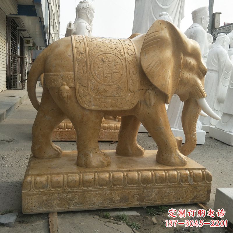 聊城三个象牙大象石雕