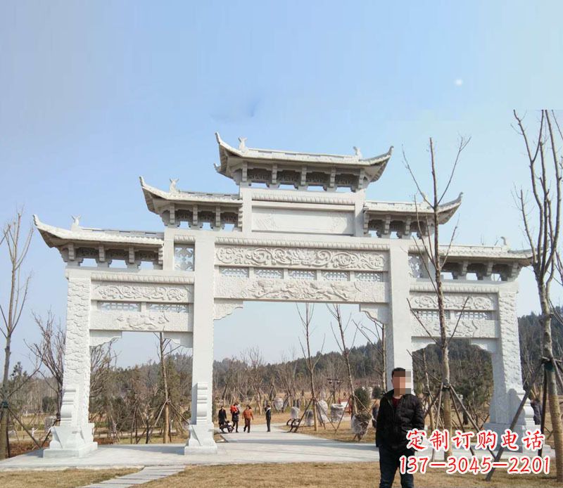 聊城中领雕塑-牌坊石雕精美无比
