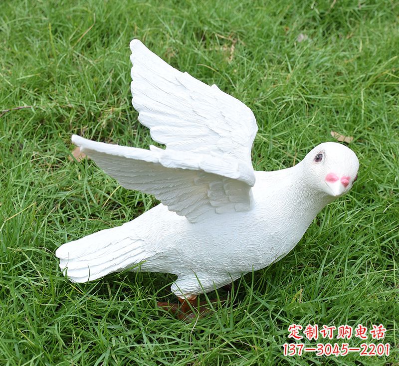 聊城象征和平的少女和平鸽雕塑