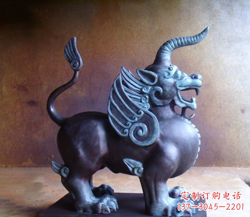 聊城传承中国神兽文化的独角兽铜雕塑