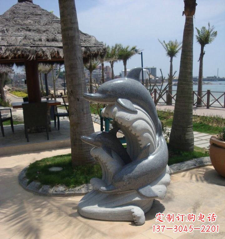 聊城海豚雕塑,让海洋之声带给你温暖