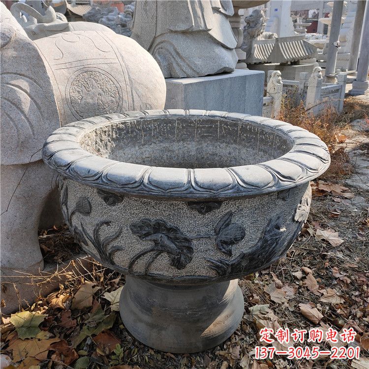 聊城花盆雕塑,独特灵动,立体造型精美