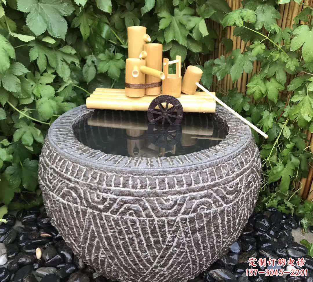 聊城异彩纷呈的水缸雕塑