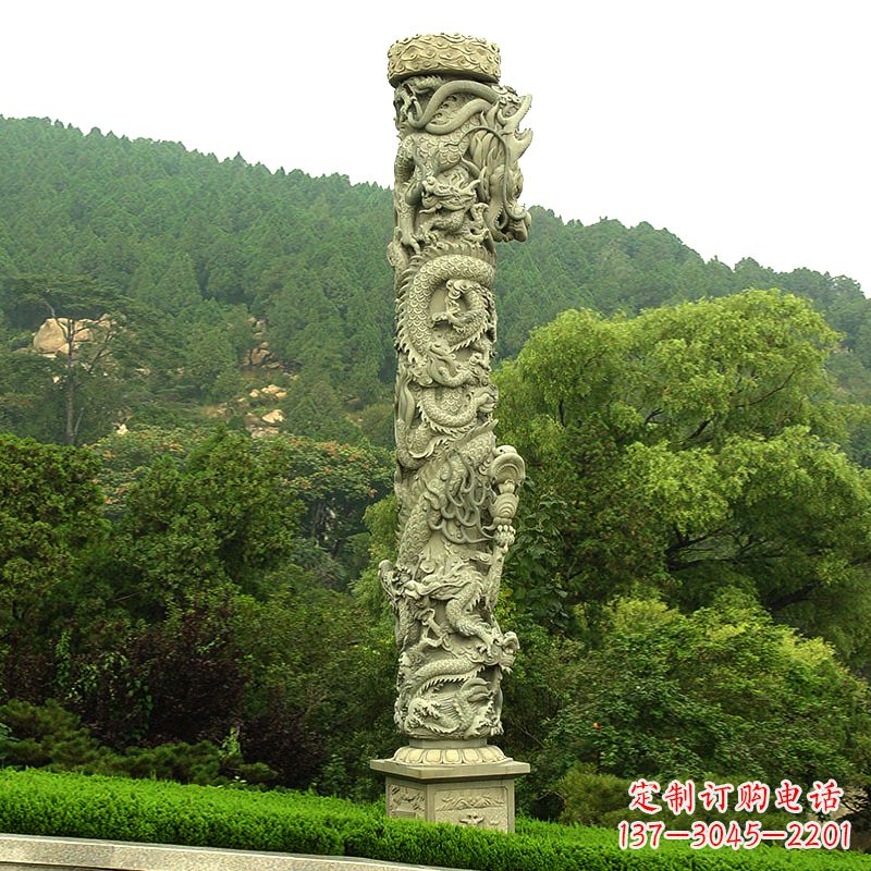 聊城中领雕塑:大气雄伟的石雕龙柱
