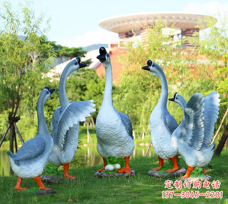 聊城树脂工艺品玻璃钢雕塑商场美陈户外园林景观装饰品仿真动物鹅摆件