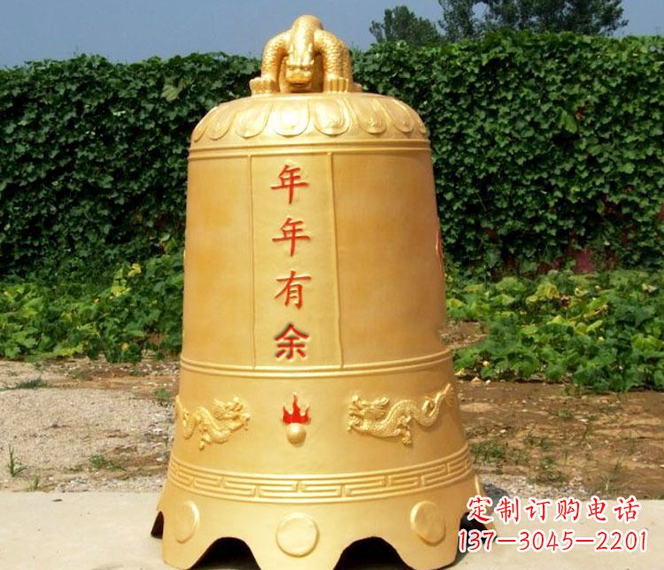 聊城寺庙铜钟雕塑 (2)