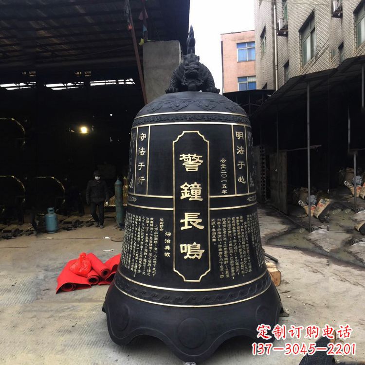 聊城寺庙铜钟雕塑