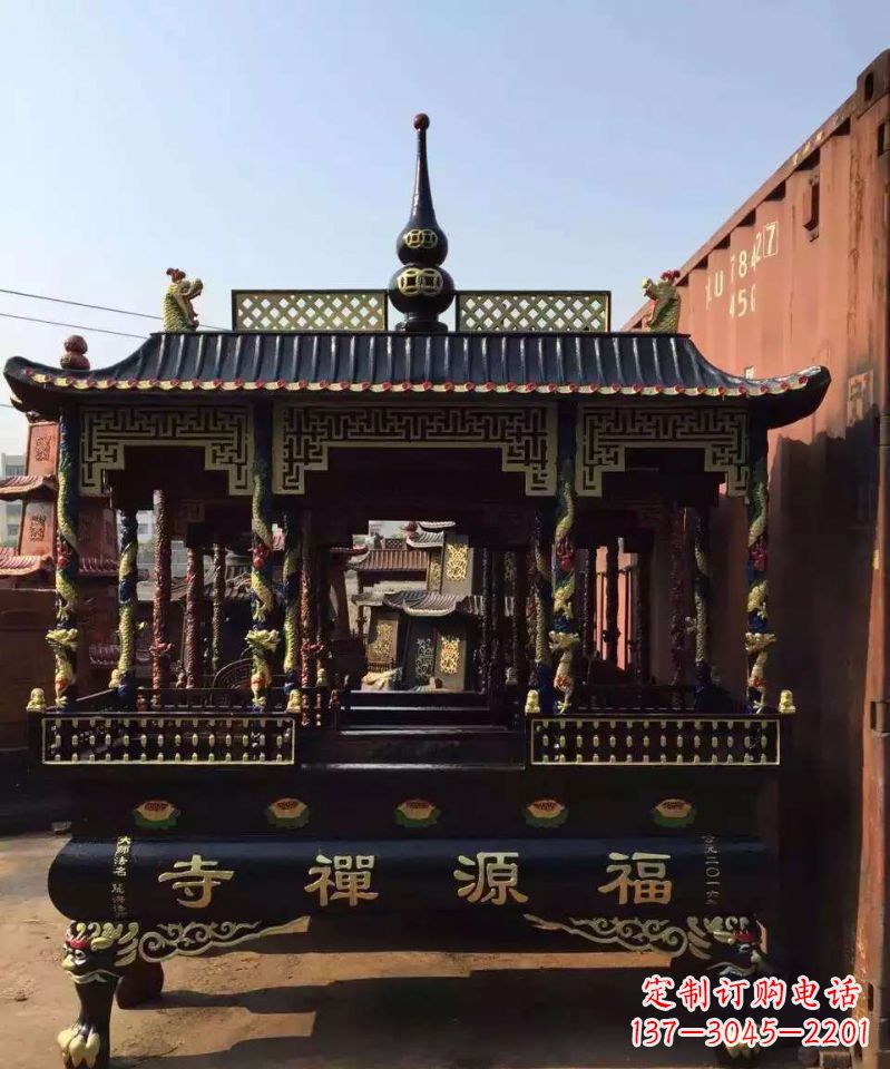 聊城寺庙香炉铜雕 (2)