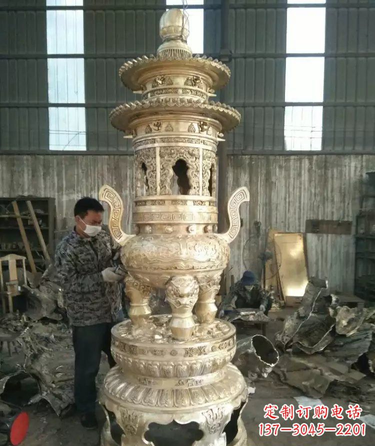 聊城寺庙香炉铜雕 (5)