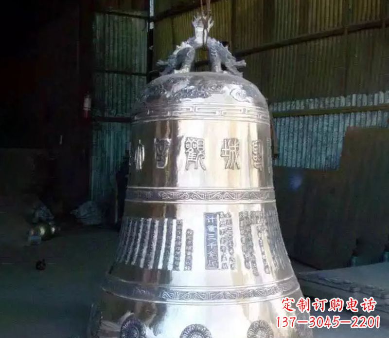 聊城寺庙铸铁铜钟雕塑