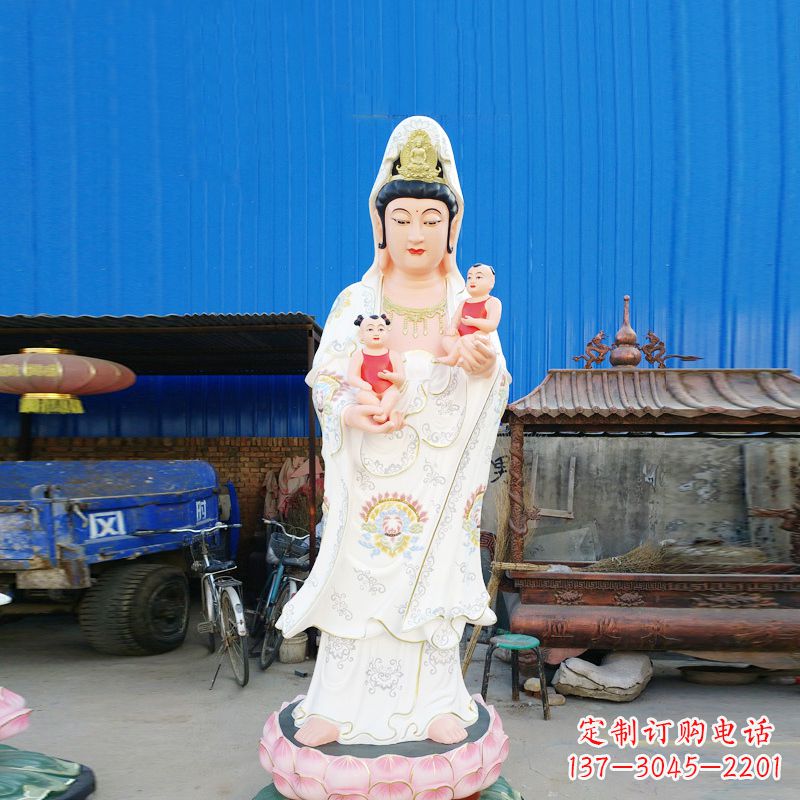 聊城送子观音彩绘玻璃钢雕塑