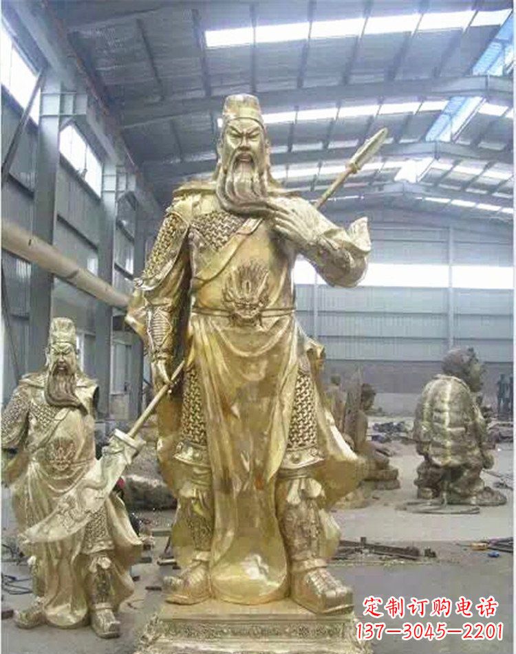 聊城提刀关公武财神雕塑
