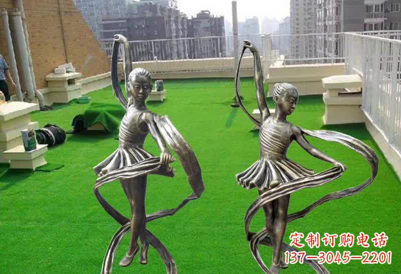 聊城跳舞的女孩铜雕