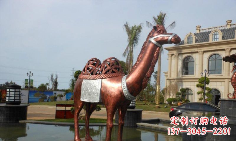 聊城铜雕抽象骆驼