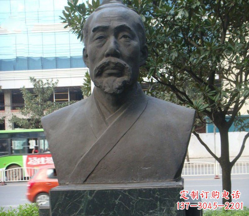 聊城铜雕管仲名人雕塑肖像