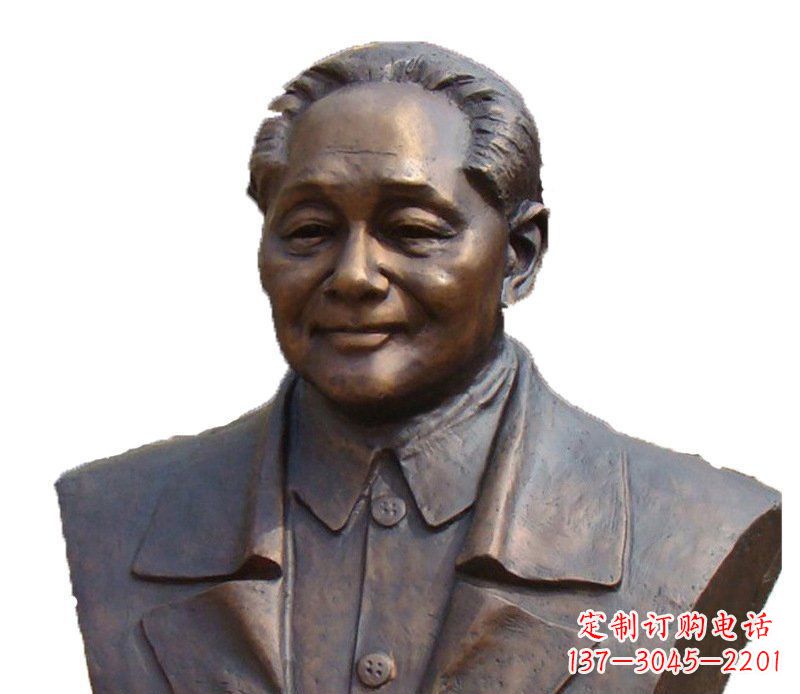 聊城铜雕广场纪念伟人邓小平雕塑