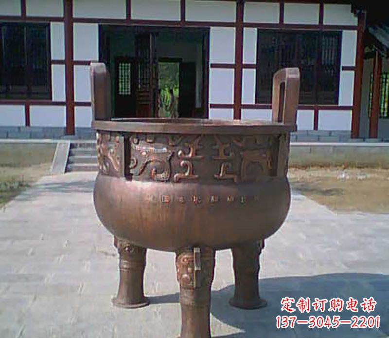 聊城铜雕广场圆形香炉