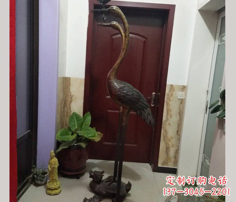 聊城铜雕仙鹤踩龟雕塑摆件 (2)
