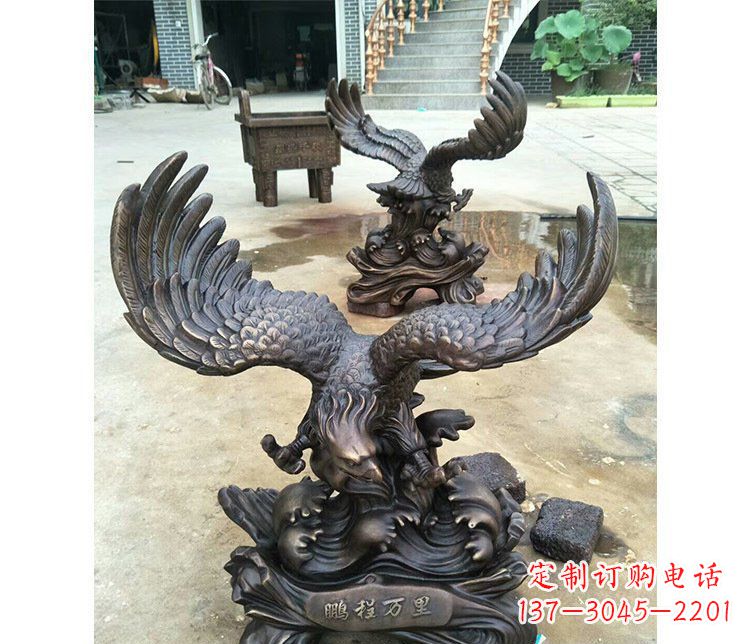 聊城铜雕园林飞鹰动物雕塑