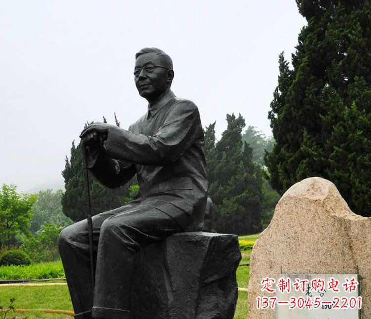 聊城铜雕园林老舍人物雕塑