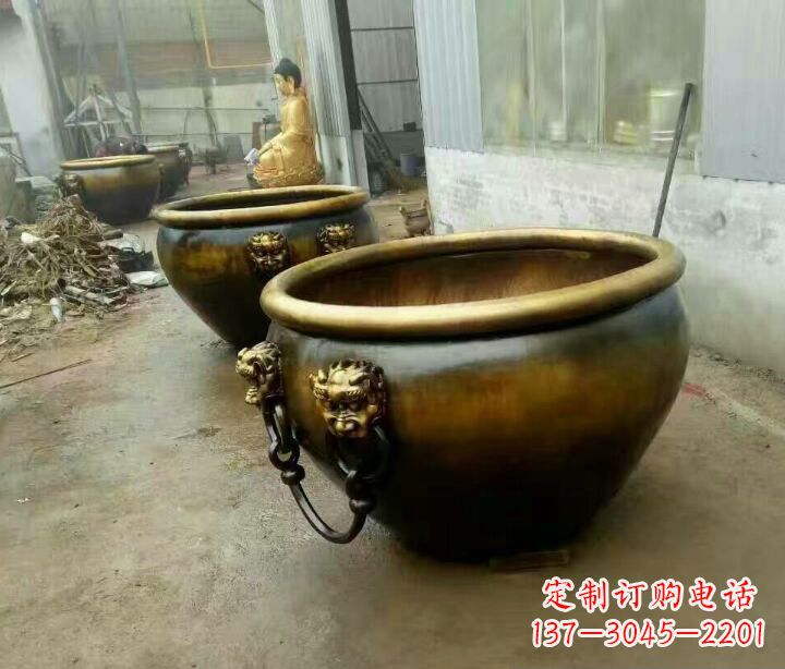 聊城铜雕圆形荷花水缸雕塑 (2)