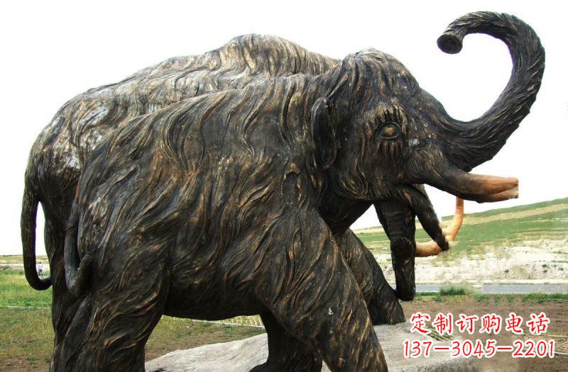 聊城铜雕长毛象动物雕塑