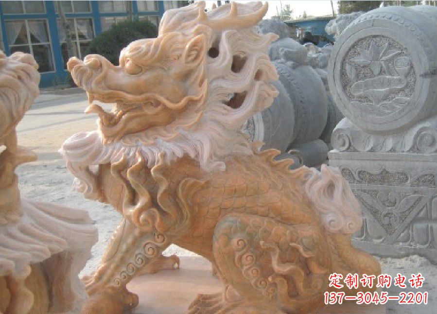 聊城晚霞红神兽麒麟雕塑