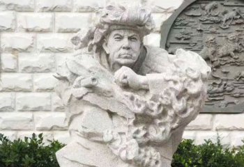 聊城纪念邱少云烈士的石雕艺术品