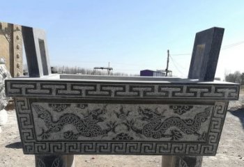 聊城寺庙墓地祭祀四足方鼎，青石仿古石雕香炉