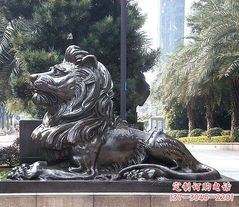 聊城卧着的西洋狮看门狮子铜雕