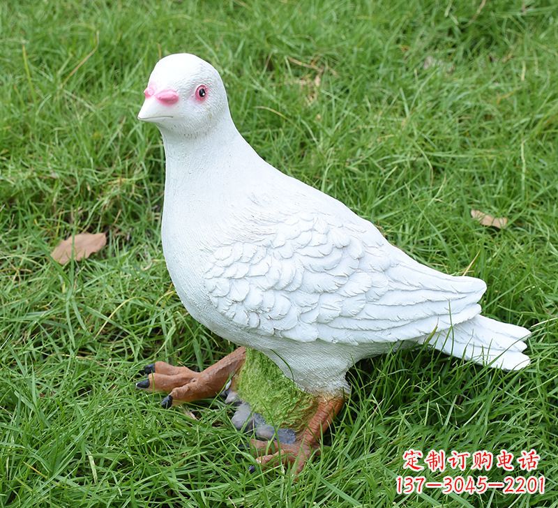 聊城西方的鸽子雕塑